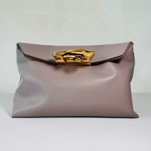 Alexander McQueen Sculptural Pouch in Grey